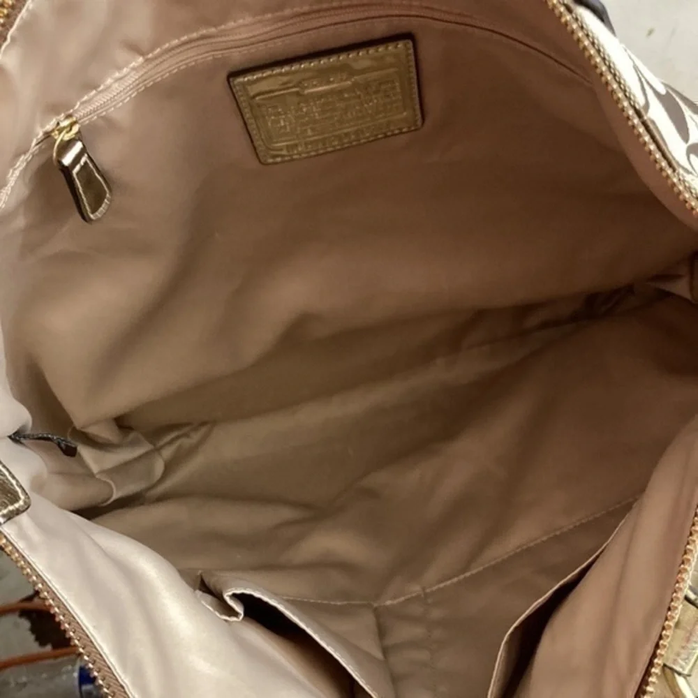 Coach vintage y2k signature poppy brown signature c tote bag gold hearts RARE